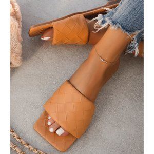 "Jayda" Tan Sandals